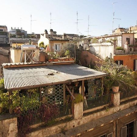 House Paganica Appartement Rome Buitenkant foto