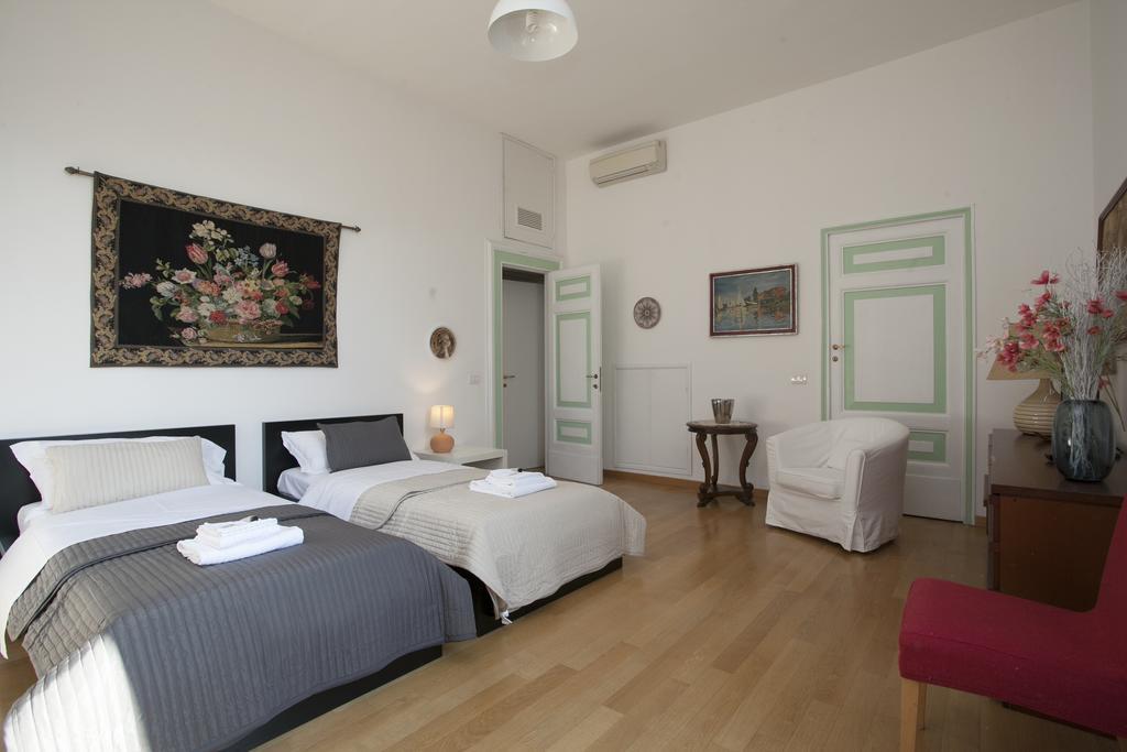 House Paganica Appartement Rome Kamer foto
