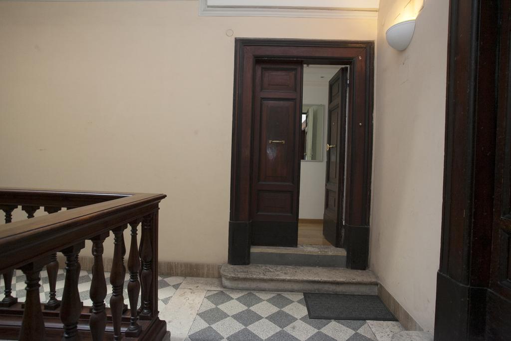 House Paganica Appartement Rome Kamer foto